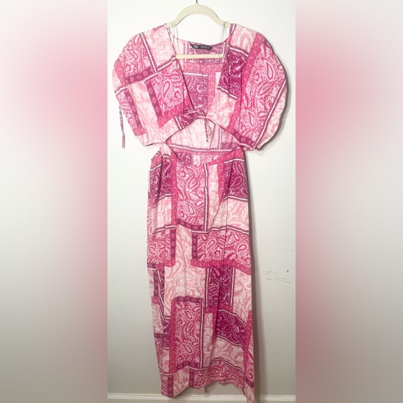 Zara Dresses & Skirts - Zara Pink Paisley Beach Maxi Dress